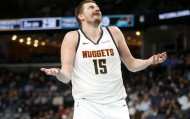 代理-单核带队杀疯了！约基奇连进四球 掘金轰出一波22-0